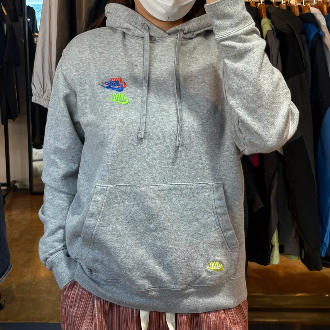 나이키 멀티로고 그레이 후드 상품이미지1