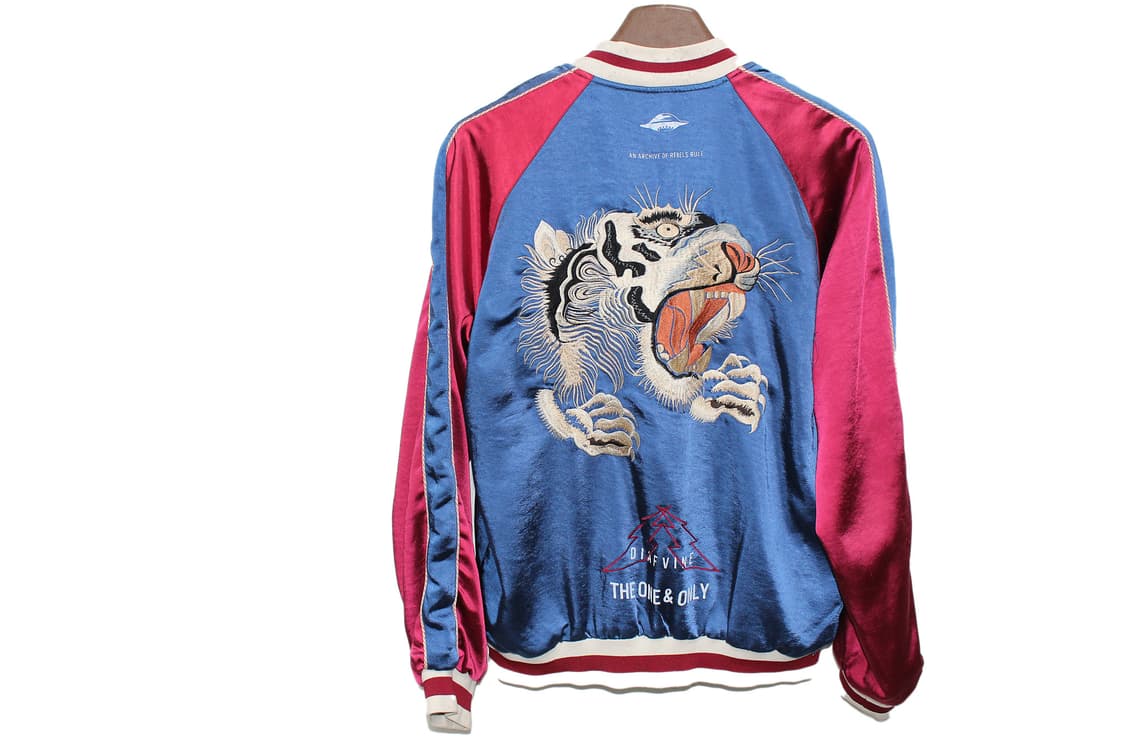 DIAFVINE 디아프바인 리버시블 수베니어 자켓 스카쟌 상품이미지1