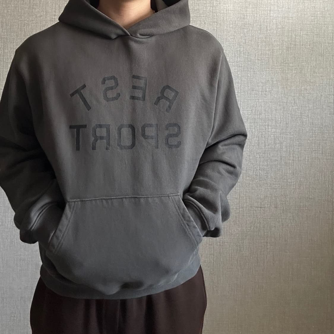 Rest & Recreation Spell-Logo Hoodie 상품이미지2