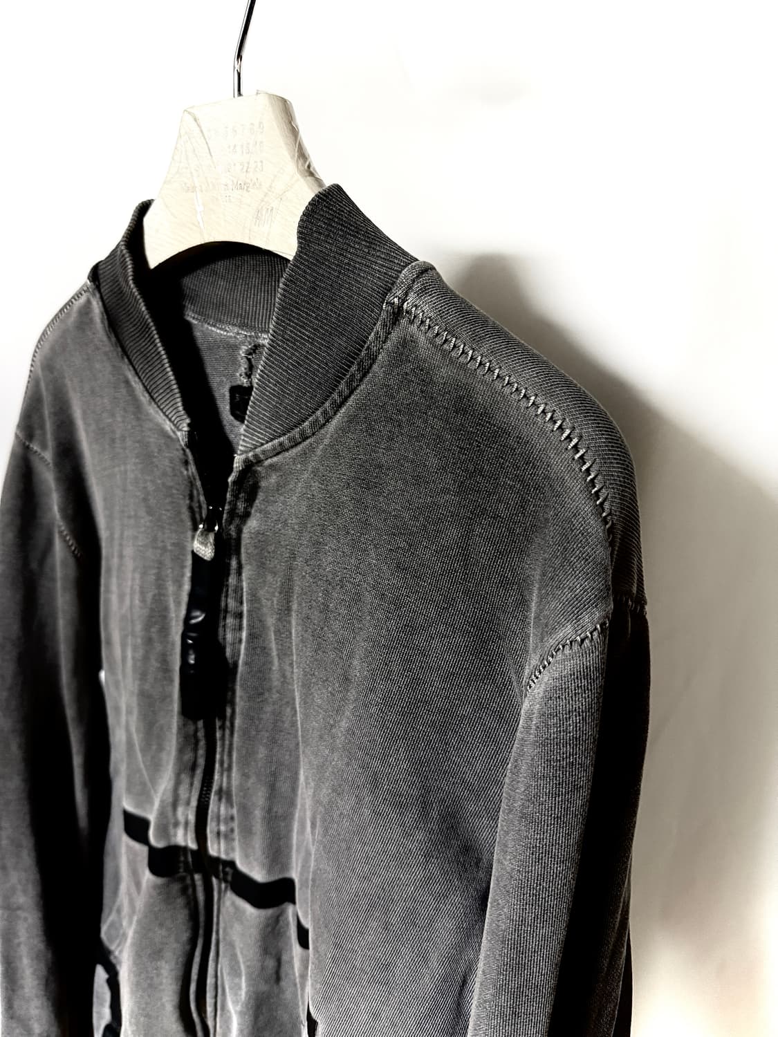 아이작세럼 2way Taping Stitch 헤비코튼 핑거홀 집업 상품이미지2