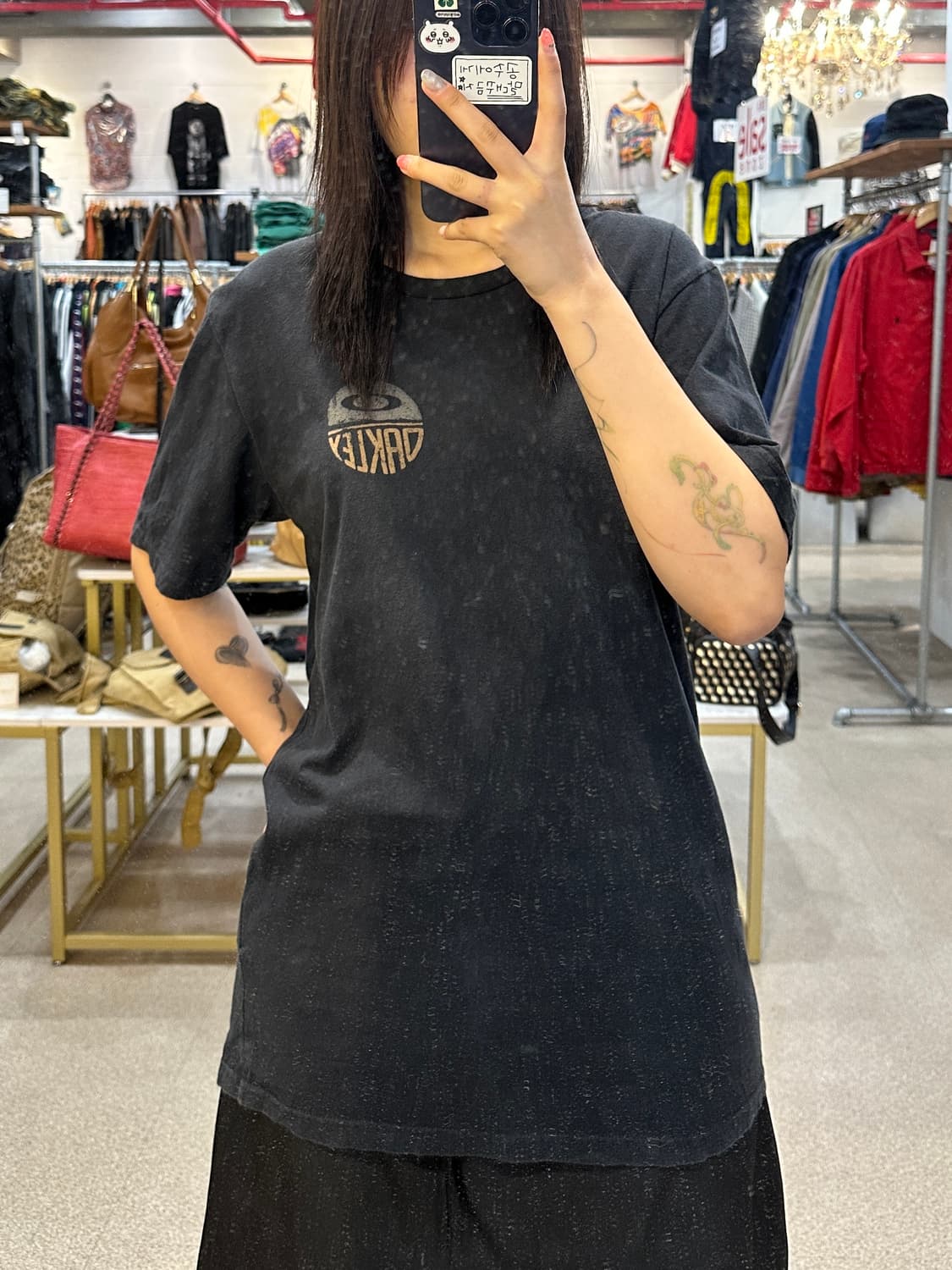 오클리 백 프린팅 반팔 티셔츠 상품이미지4
