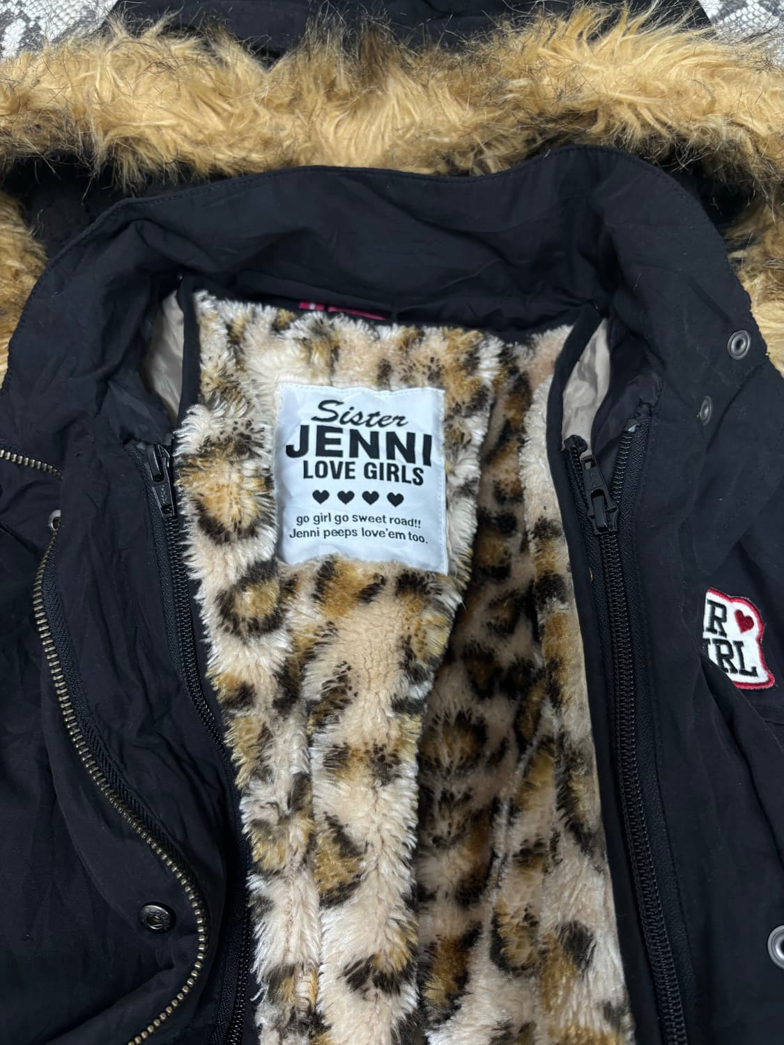 [GAL]Kitsch Patch Detail Leopard Fur Jac 상품이미지5