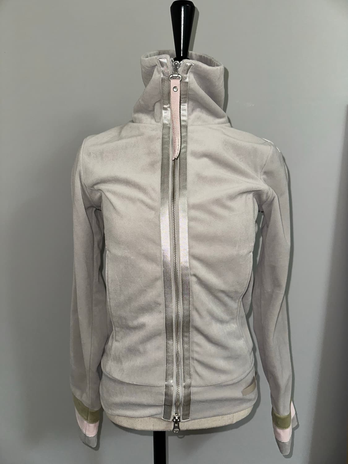 아디다스 하이넥 소매 삼색 배색 트랙탑 져지 상품이미지1