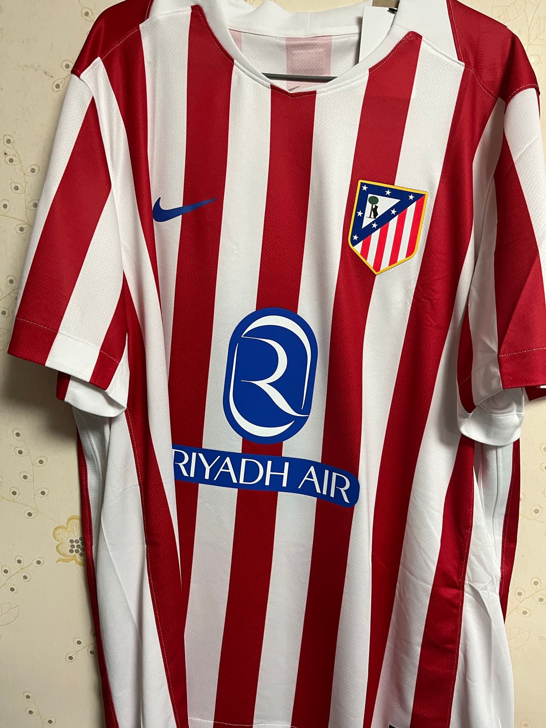 25-26 아틀레티코 마드리드 알바레스 유니폼 상품이미지2