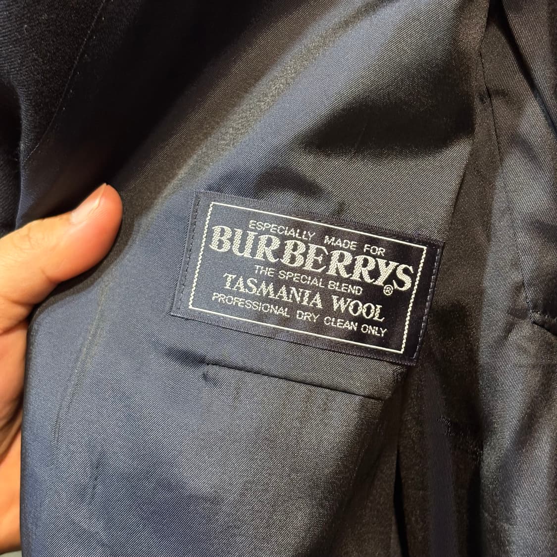 [L] BURBERRY 버버리 금장 더블 블레이저 상품이미지5