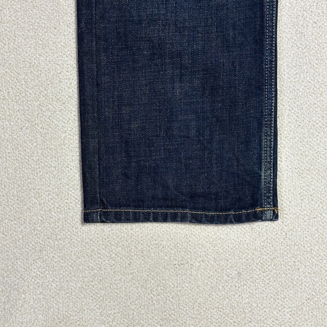 디젤 LARKEE 레귤러 스트레이트 데님팬츠 상품이미지5