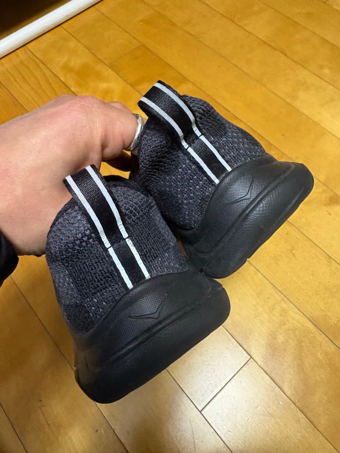 엔지니어드가먼츠 x 호카 판매. 상품이미지2