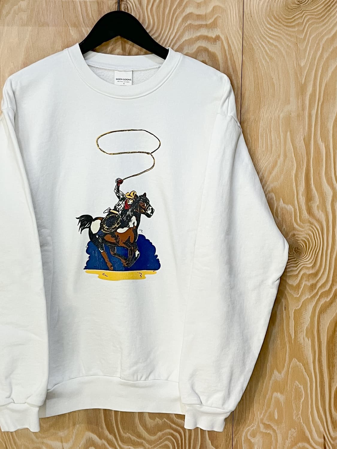 눈 군 랭글 EM 스웻셔츠 상품이미지2