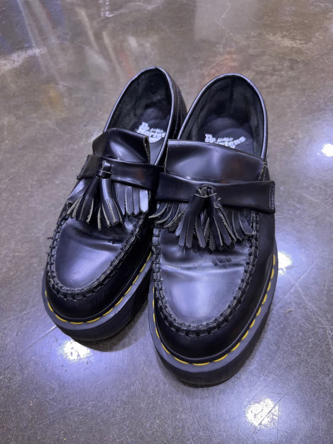 닥터마틴 아드리안 쿼드 태슬 로퍼 블랙 250 상품이미지2