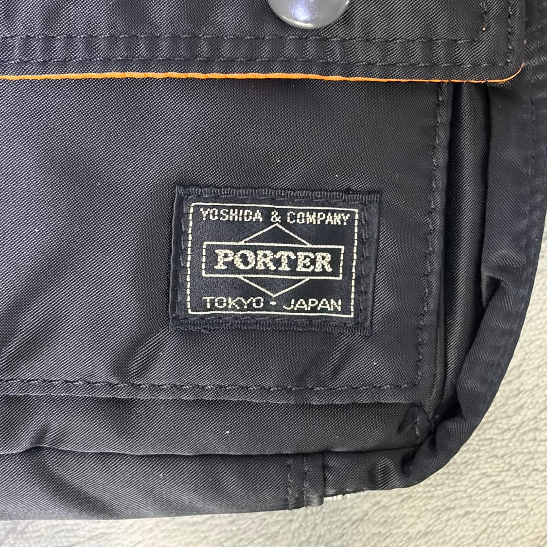 porter 요시다 포터 탱커 스냅숄더백 블랙 상품이미지9