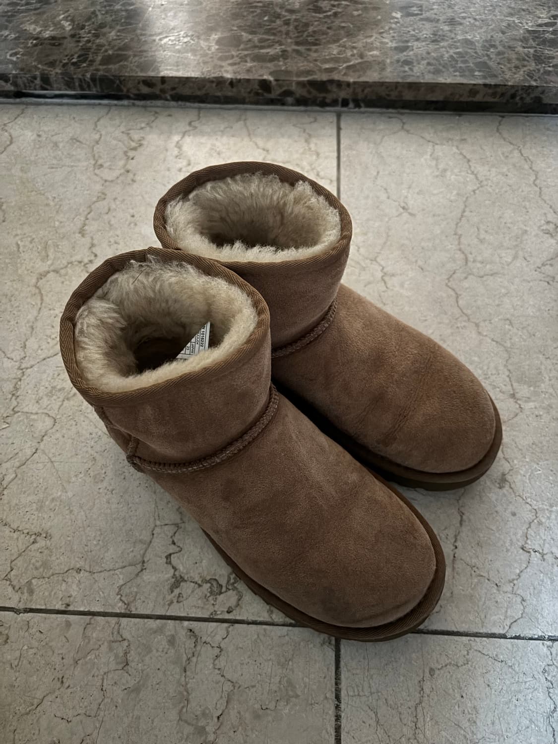 UGG 상품이미지4
