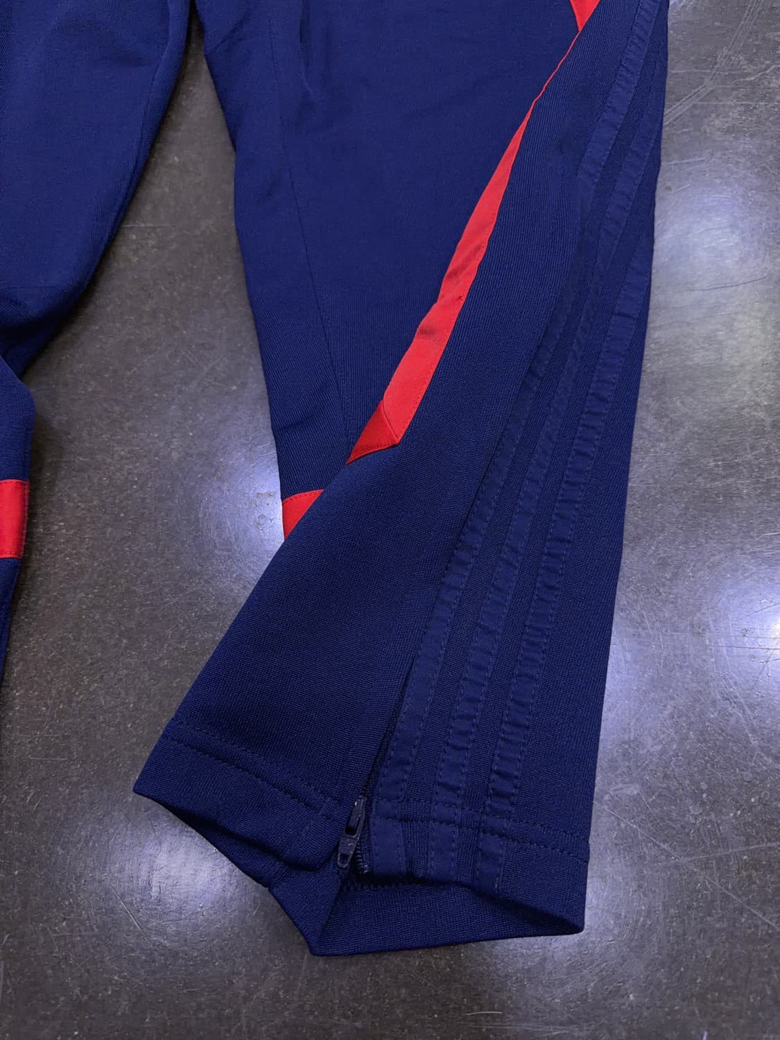 아디다스 웜업 트랙팬츠 트레이닝 네이비 레드 M 상품이미지8