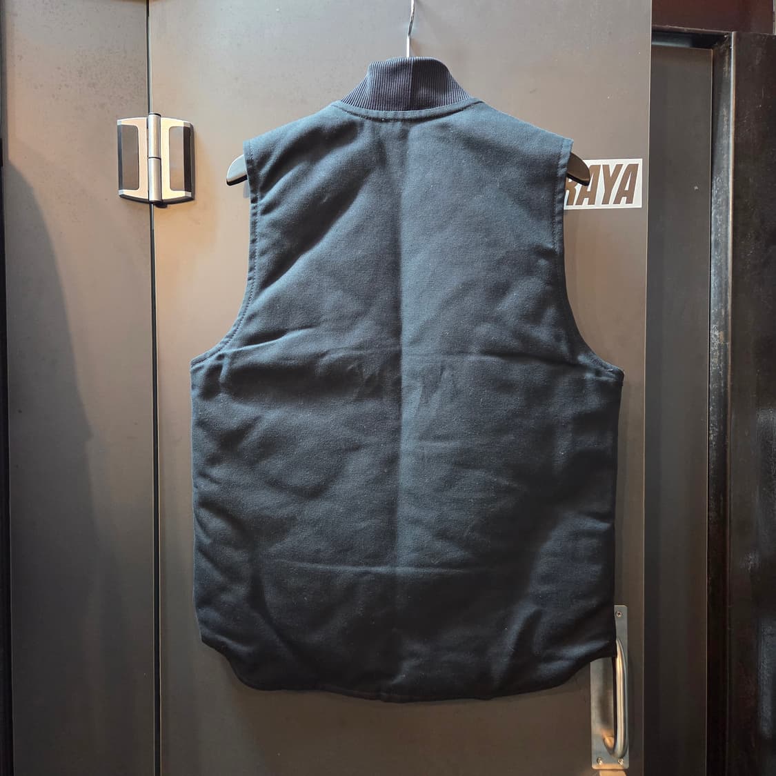 칼하트 워크 베스트 블랙 (S) 상품이미지2