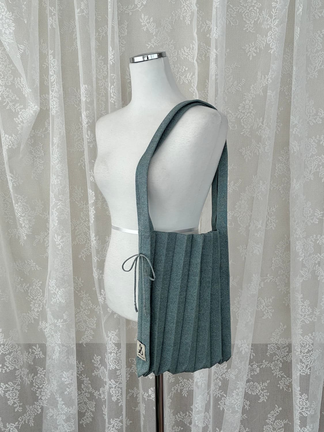 조셉앤스테이시 럭키 플리츠 니트 백 더스티블루 상품이미지1