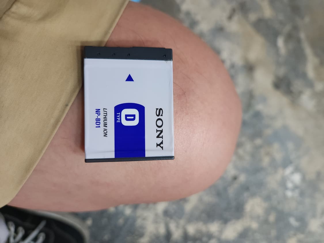 소니 사이버샷 dsc t77 디지털카메라

 상품이미지10