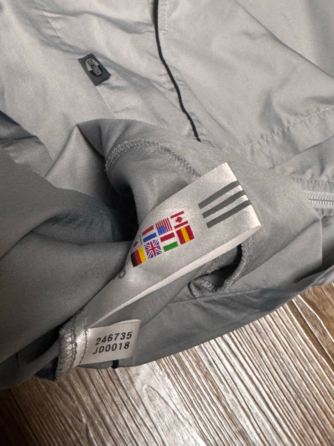 [L] 아디다스 무채색 그레이 바람막이 자켓 상품이미지5