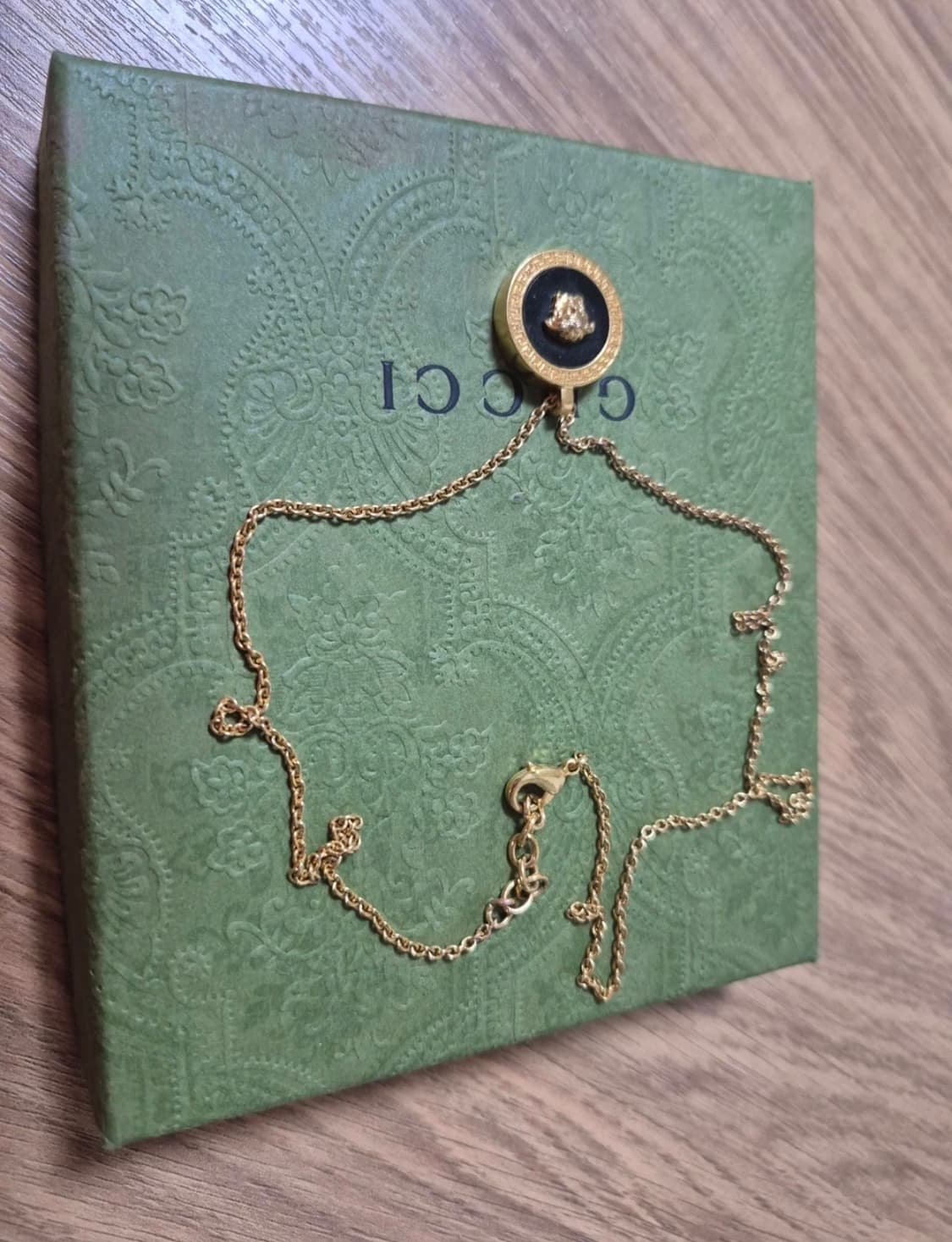 [정품] 베르사체 메두사 목걸이 골드 백화점판 상태좋음 상품이미지2