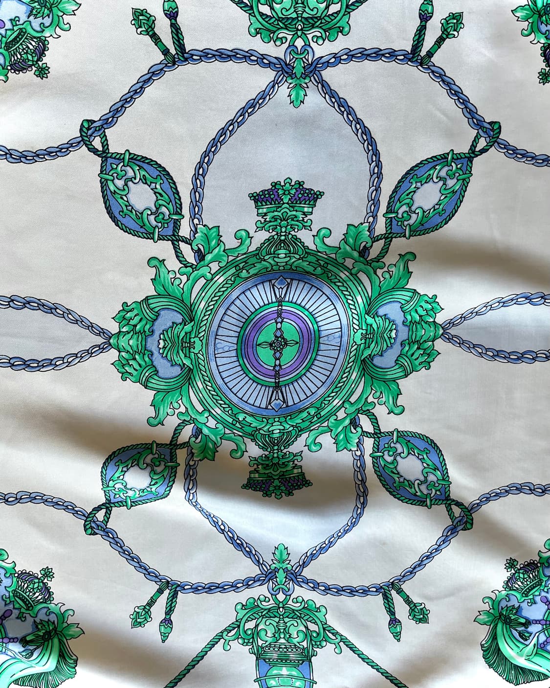 JPN Vintage Regalia Pattern Silk Scarf 상품이미지5