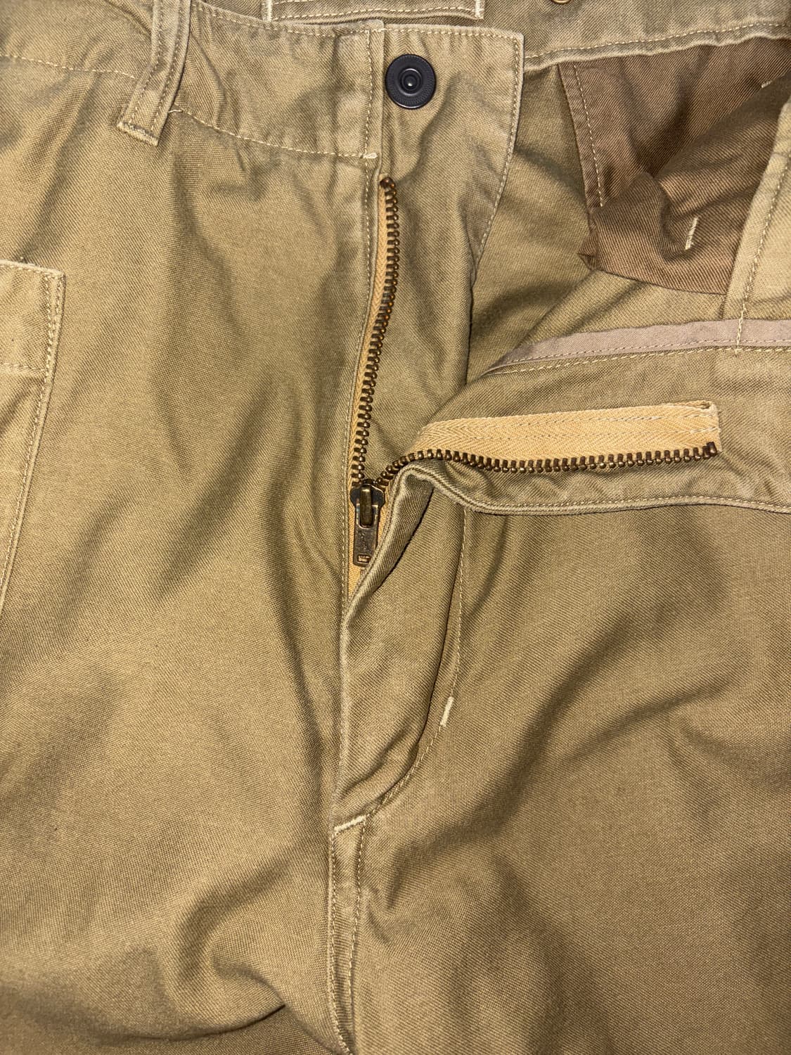 나이젤카본 아미카고 카키컬러 상품이미지5