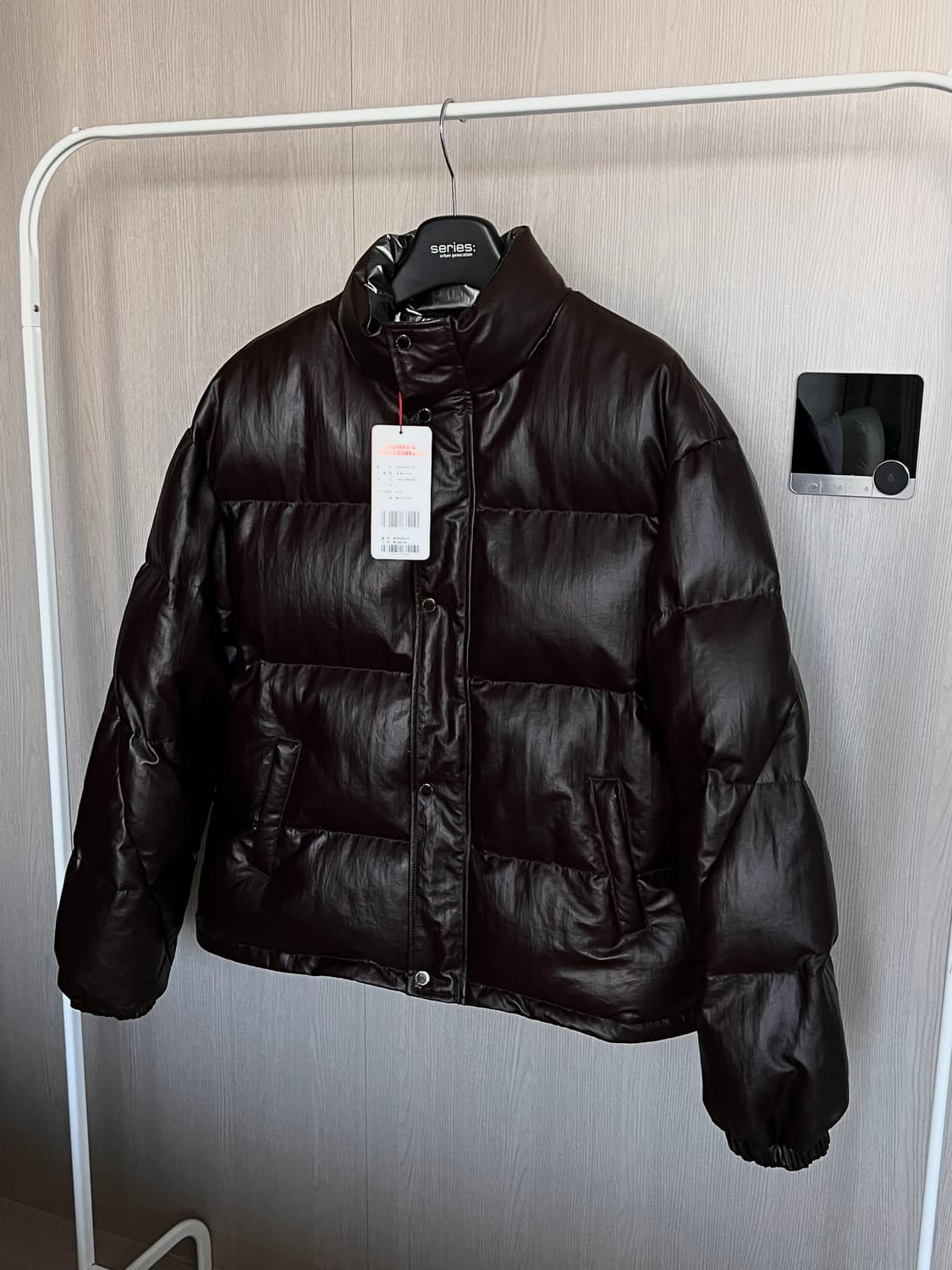 스포츠 일러스트레이티드 브라운 패딩 L 새상품 상품이미지1