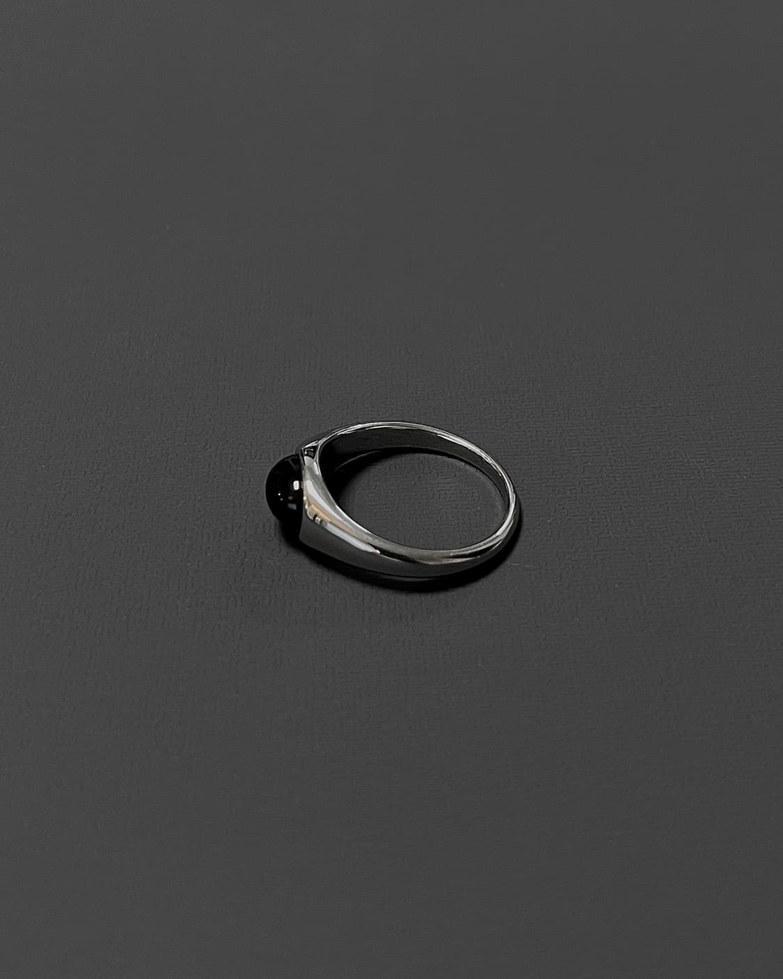 엔틱 블랙 타원 오닉스 반지 상품이미지2