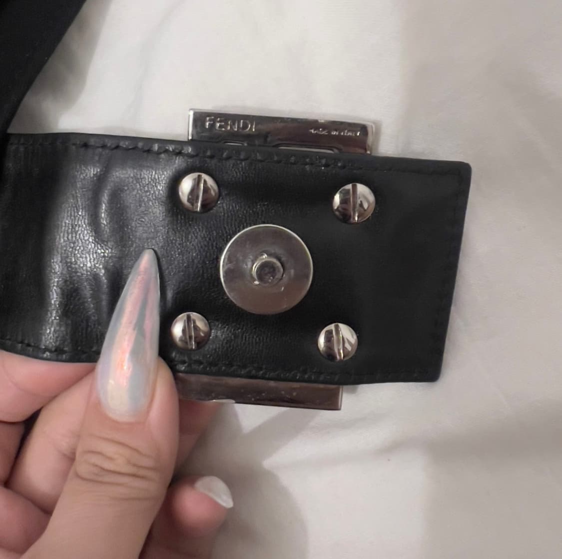 펜디 블랙 숄더백 상품이미지4