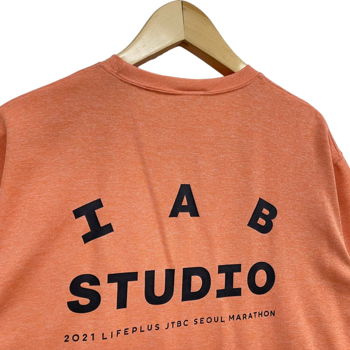 IAB Studio x JTBC T-Shirt 상품이미지3