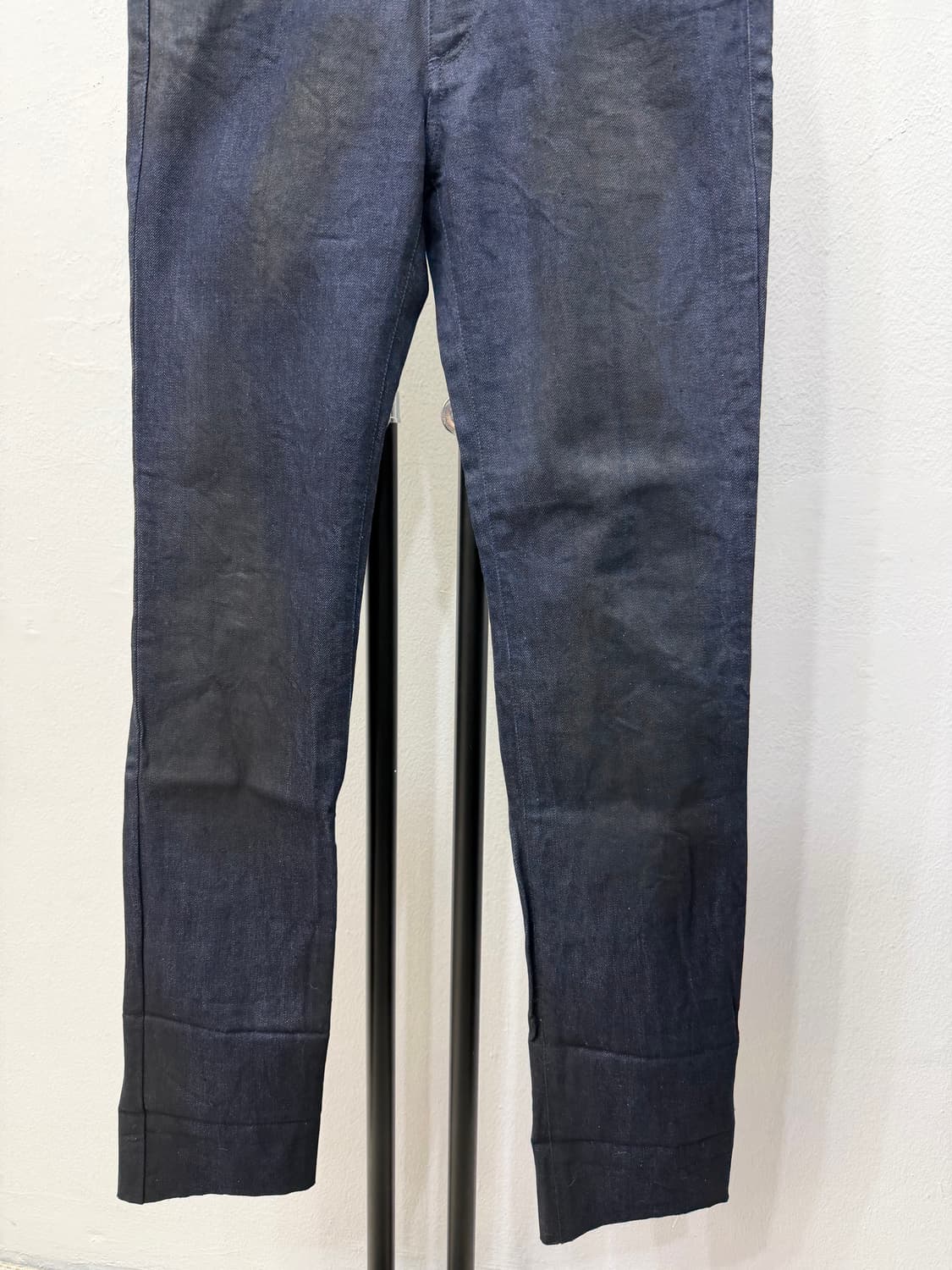 매장판정품) 보테가베네타 여성 왁싱 데님 팬츠 30 상품이미지3