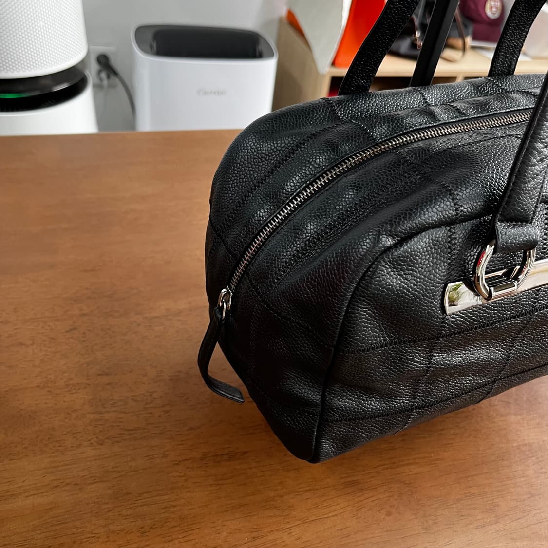 샤넬 캐비어 은장 볼링백 닥터백 상품이미지4