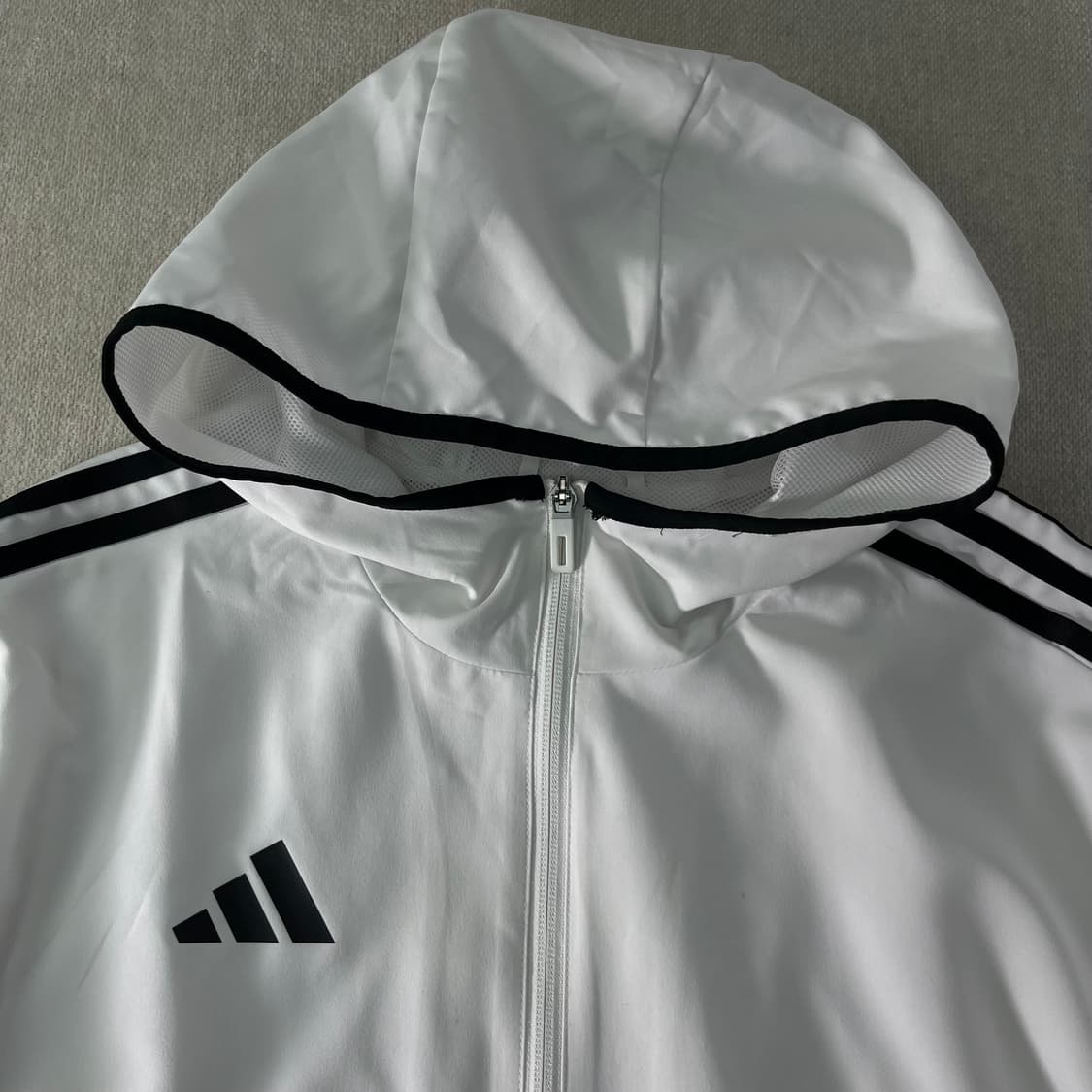100 아디다스 티로 23 리그 윈드브레이커 화이트 자켓 상품이미지3
