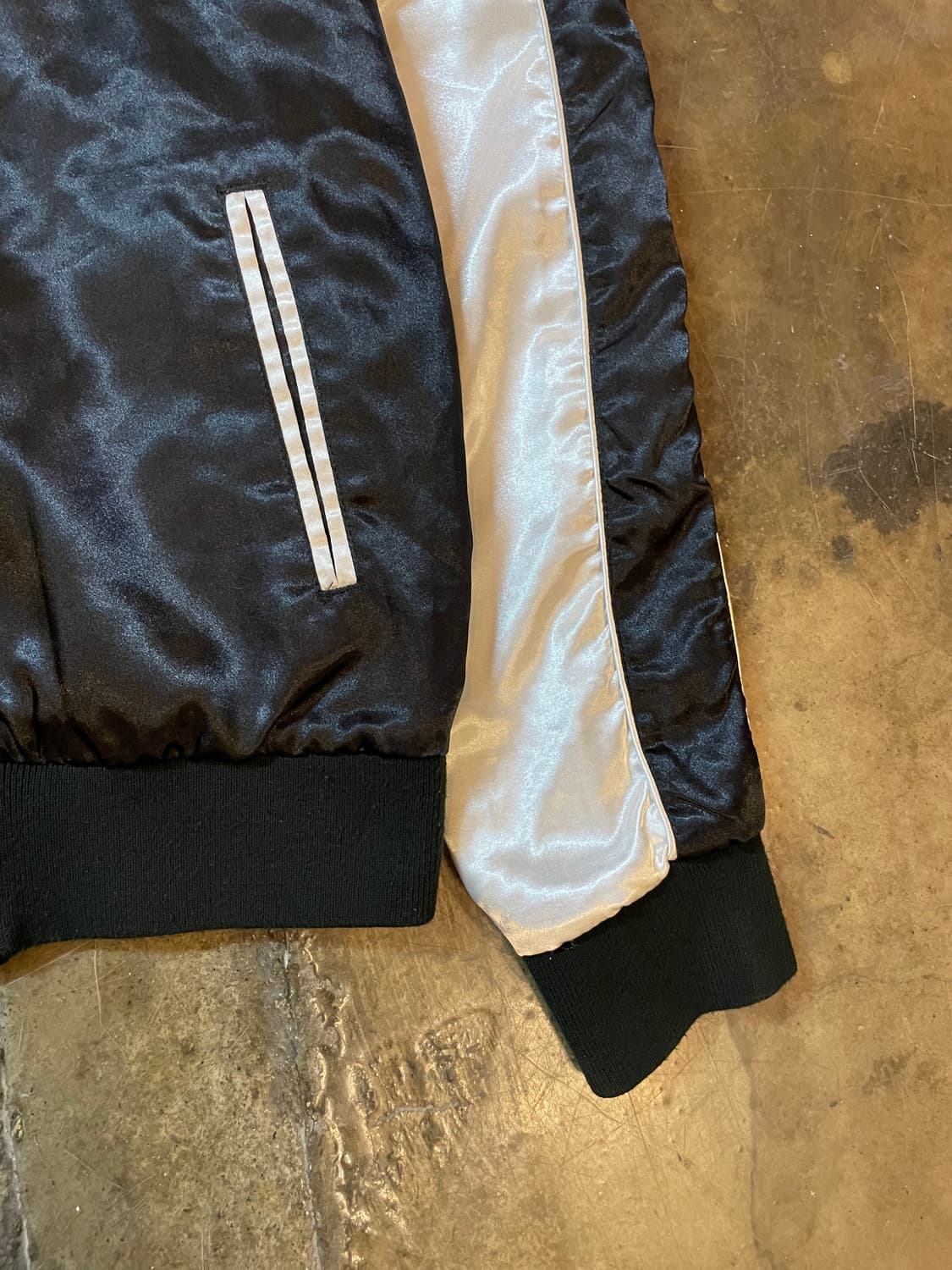 VTG 인디언 스컬 자수 리버시블 스카잔 자켓 상품이미지3