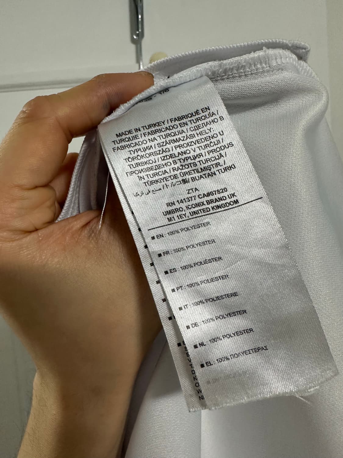 엄브로 23-24 웨스트햄 유니폼 상품이미지4