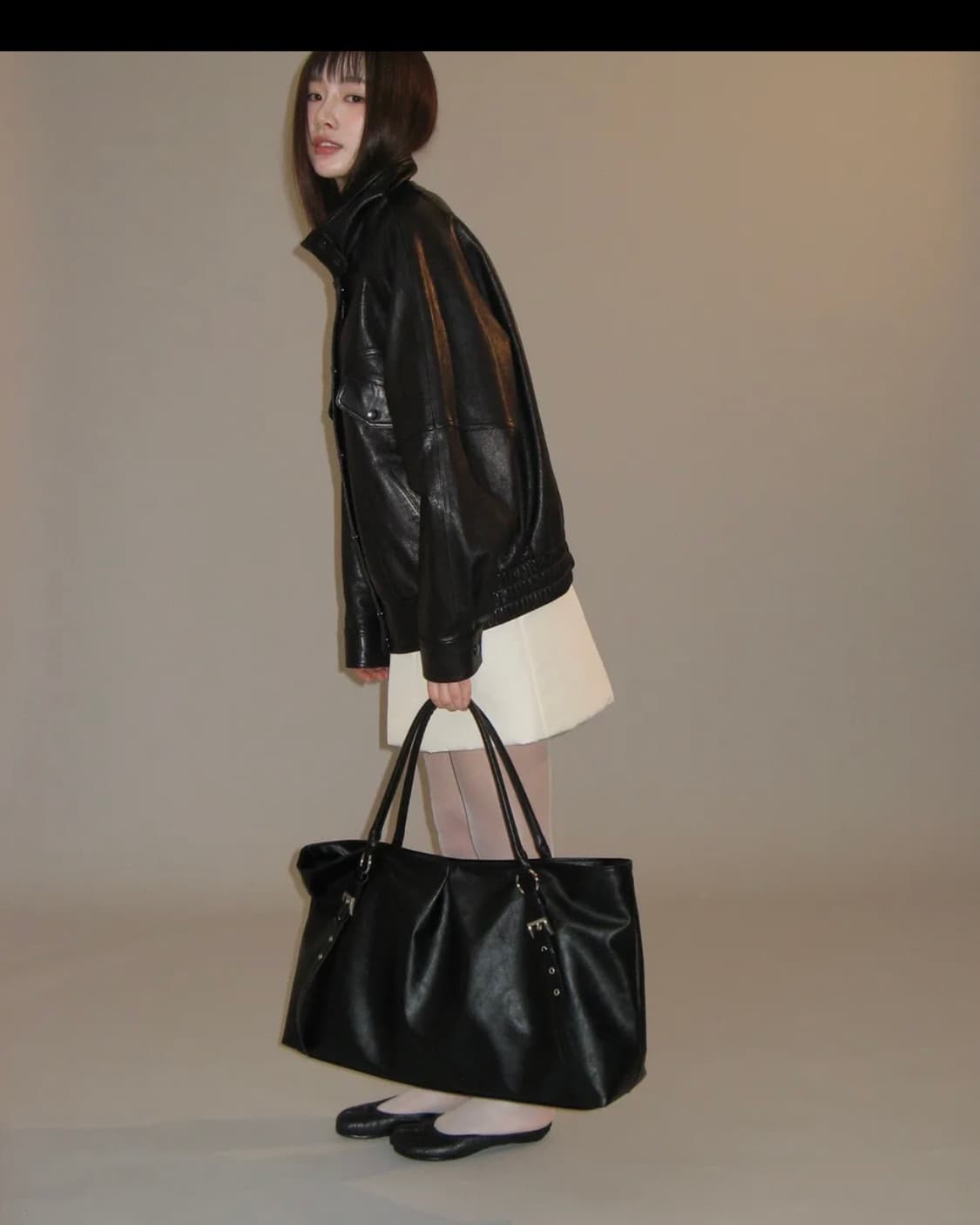 (새상품) 여밈 트라페즈 백 trapez bag (black) 상품이미지7