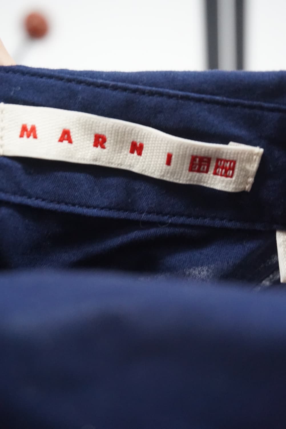 MARNI × UNIQLO Pleated Sleeveless Blouse 상품이미지6