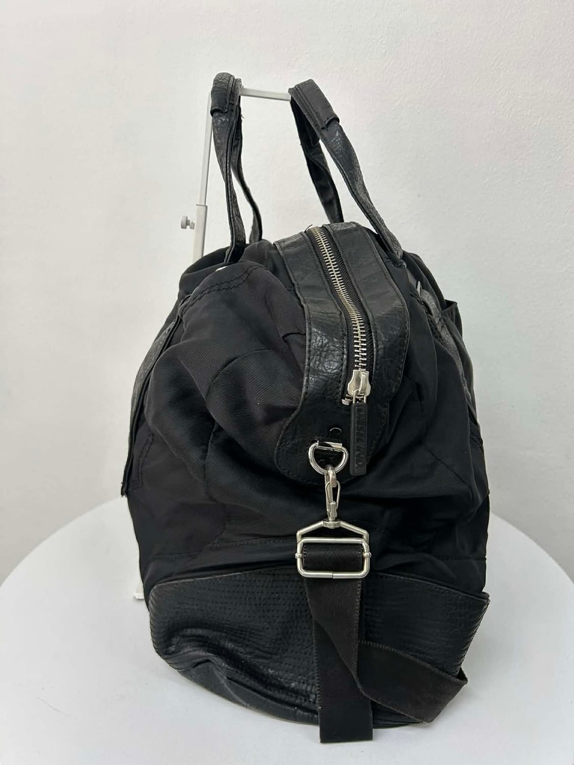 디젤 나일론 가죽 트리밍 빅 쇼퍼 토트백 여행 가방 상품이미지3