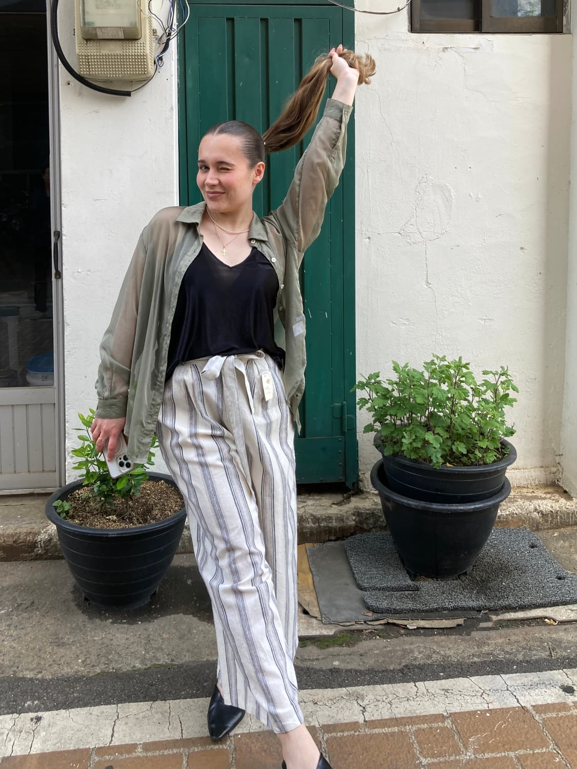 시스루 카키 실루엣 셔츠 상품이미지1