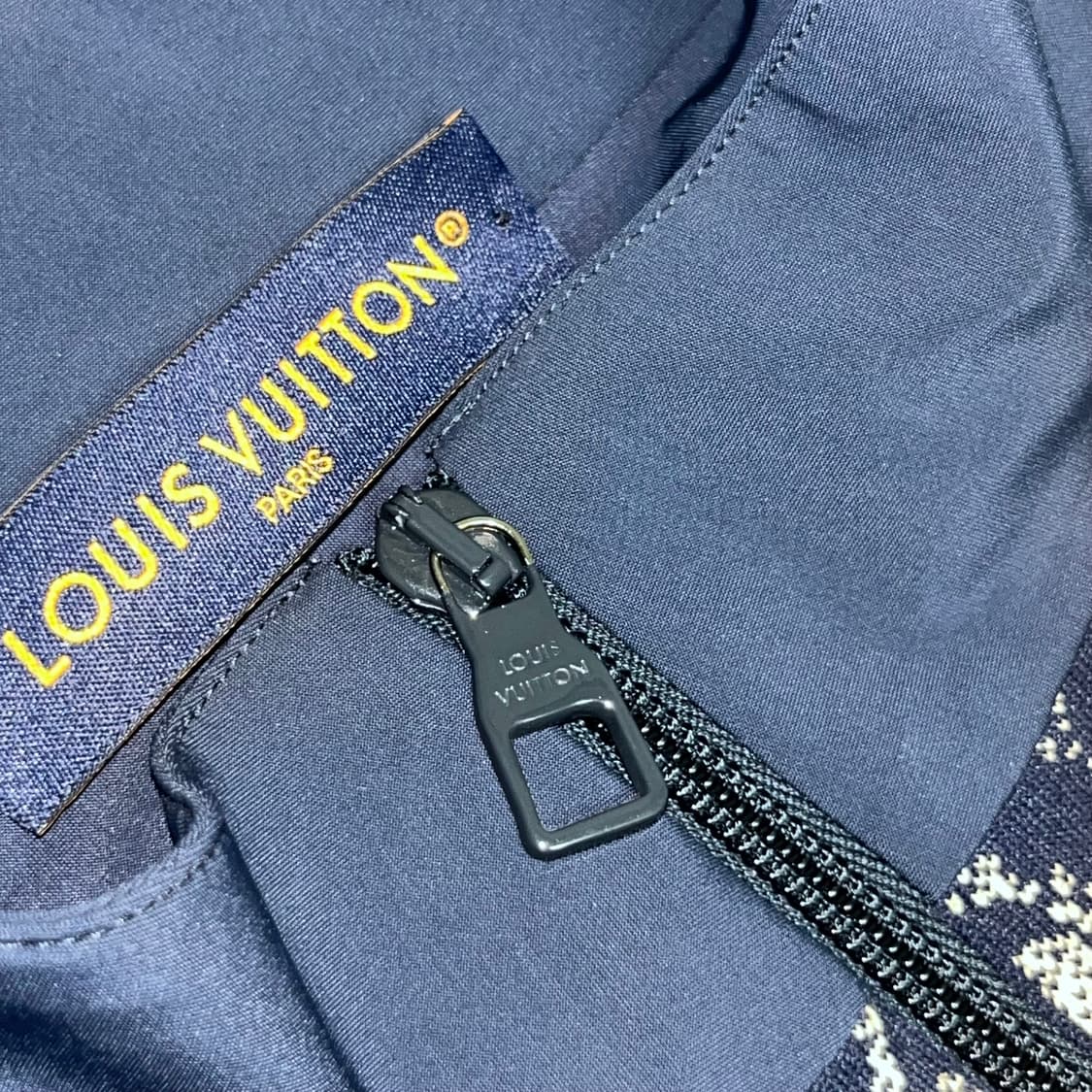 루이비통 모노그램 테크니컬 코튼 트랙 탑 쟈켓 상품이미지6