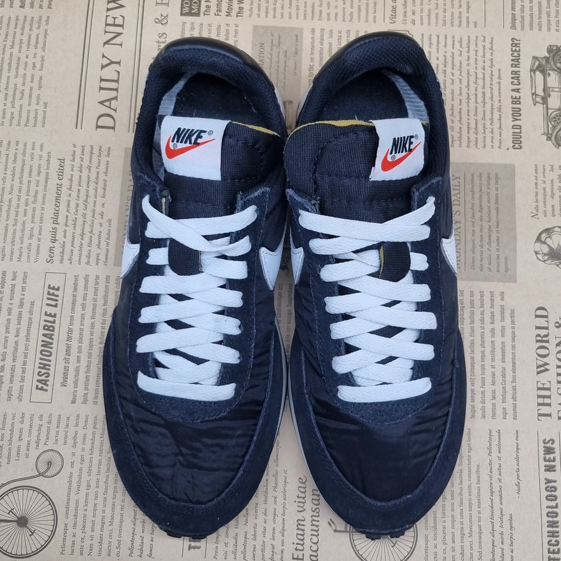 나이키 테일윈드79 검흰 여성운동화235  상품이미지2