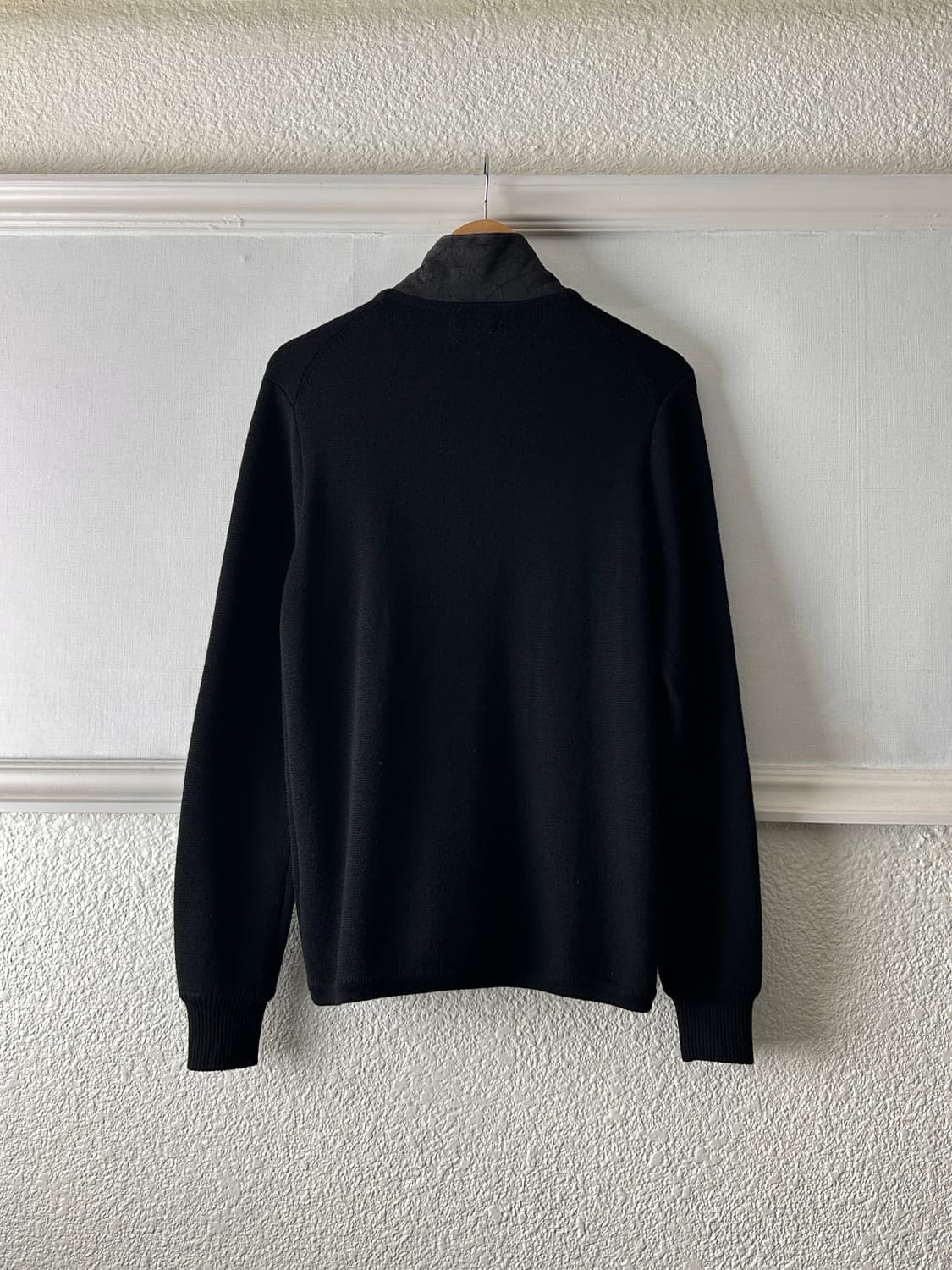 Burberry Black Label 레더 디테일 니트 집업 상품이미지8