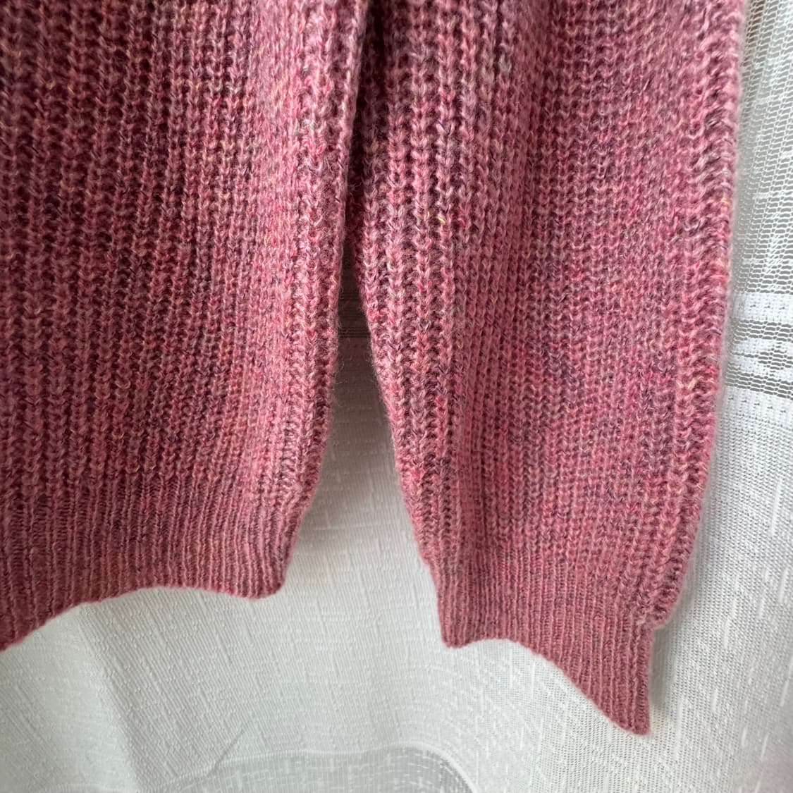 브이넥 로즈핑크 여리핏 니트 스웨터 상품이미지5