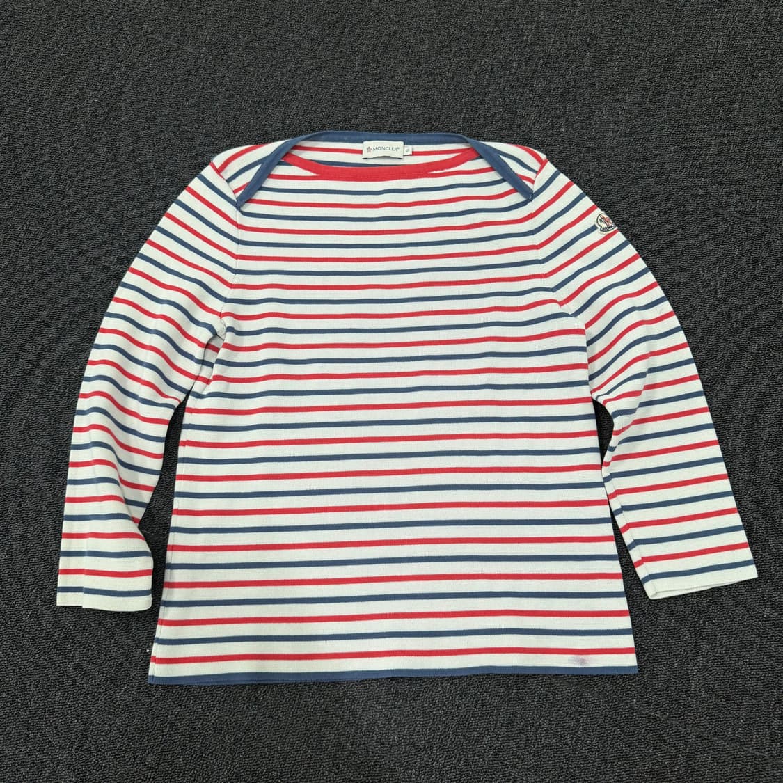 몽클레어 멀티컬러 스트라이프 니트 롱슬리브 상품이미지1