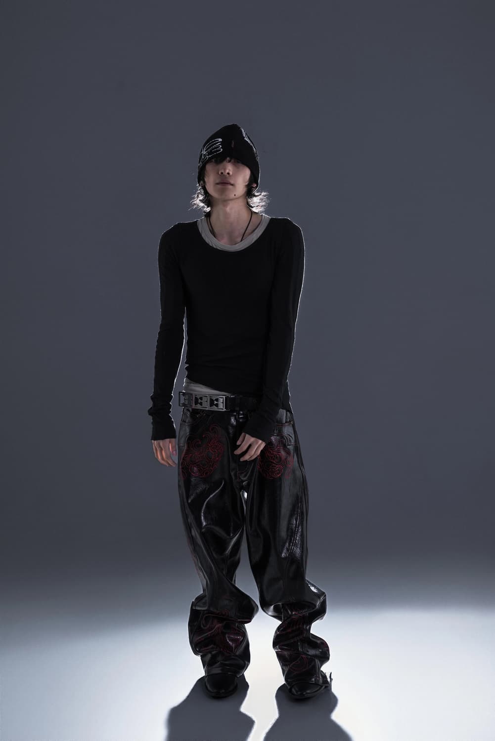 Dark Archive Embroidered graphic Pants 상품이미지3