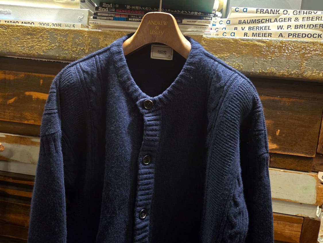 어나더오피스 니트 상품이미지3