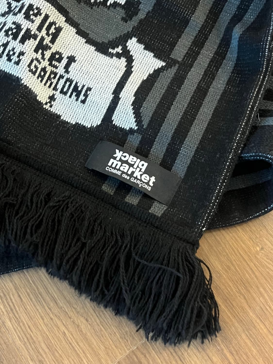 꼼데가르송 블랙마켓 머플러 블랙 F 상품이미지5