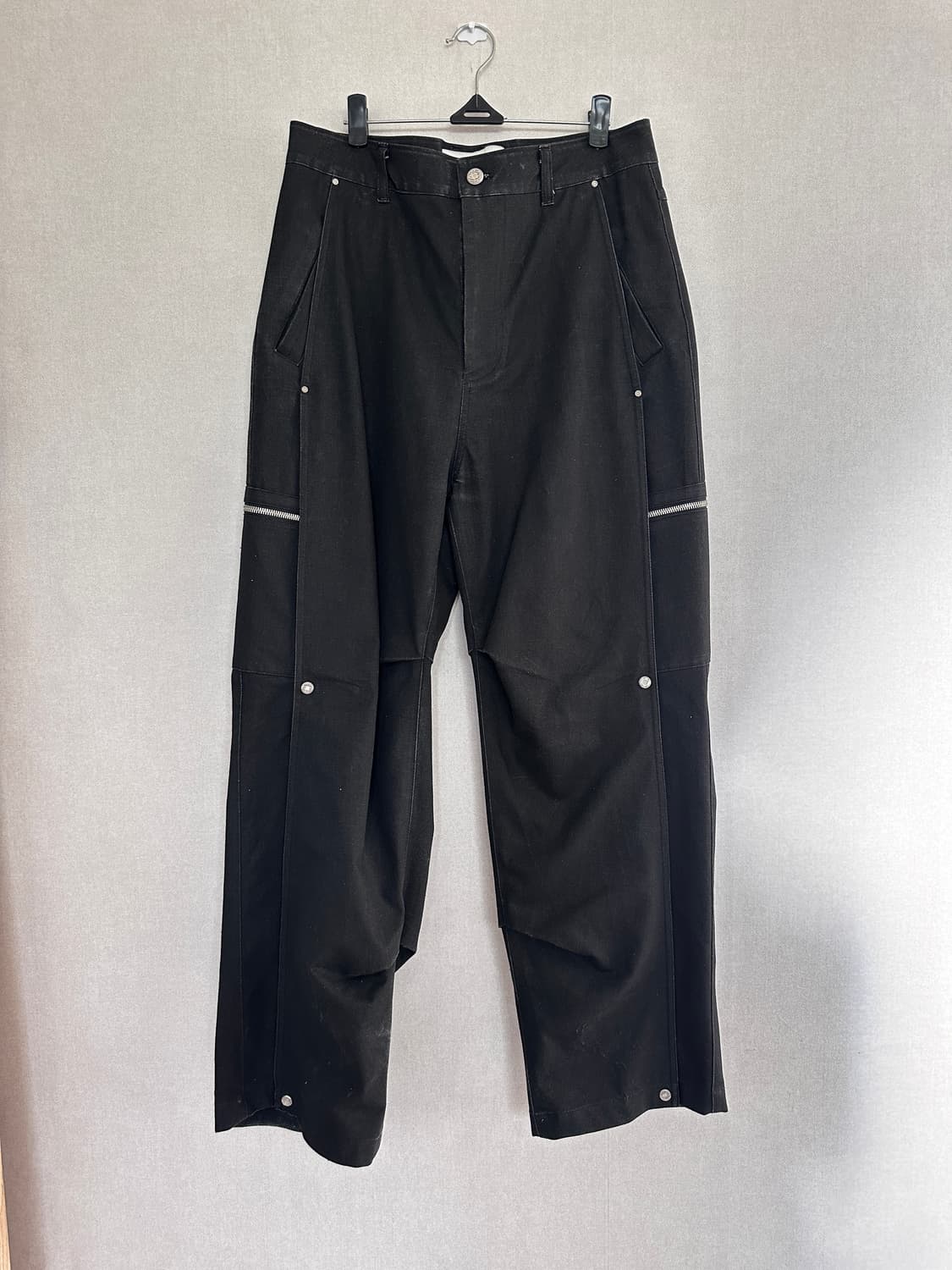 IISE Baggy Black Pants 상품이미지1