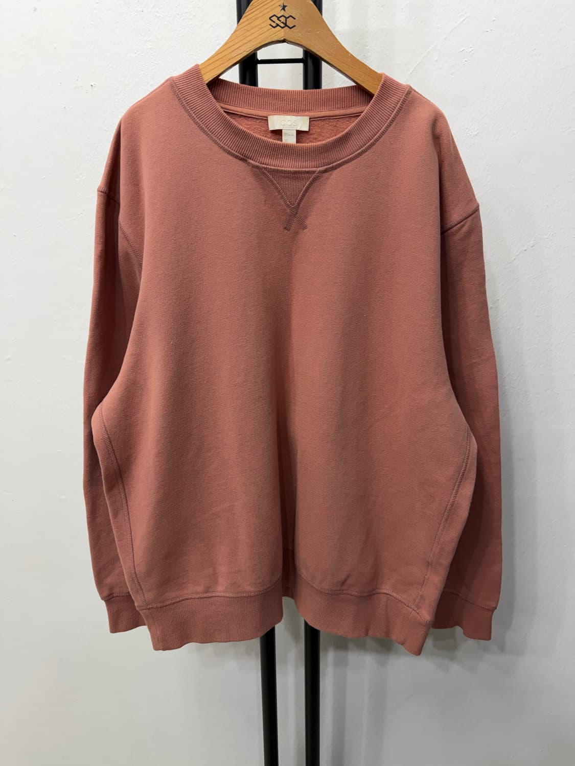 정품) COS 코스 루즈핏 남성 맨투맨 L 상품이미지1