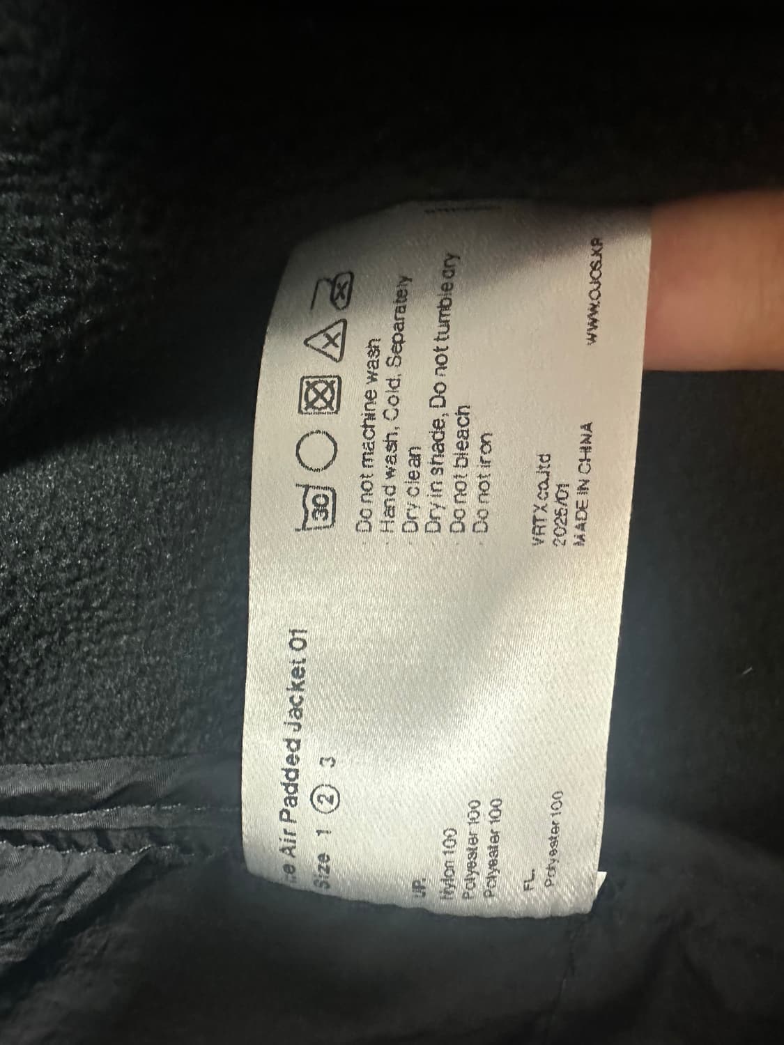 오호스 24fw 패딩 상품이미지3