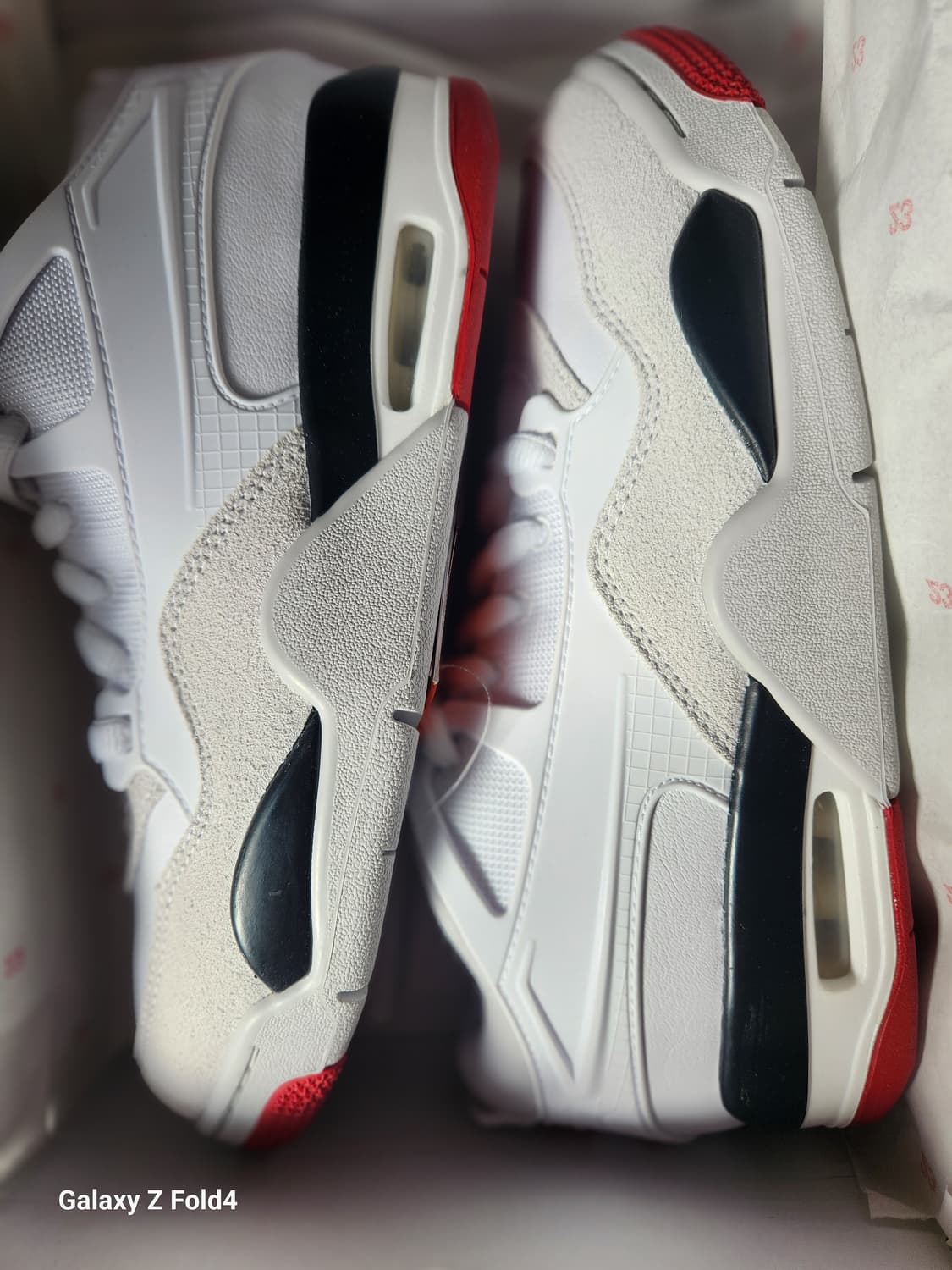 나이키 에어 조던 4 RM 화이트(250mm)새제품판매합니다. 상품이미지5
