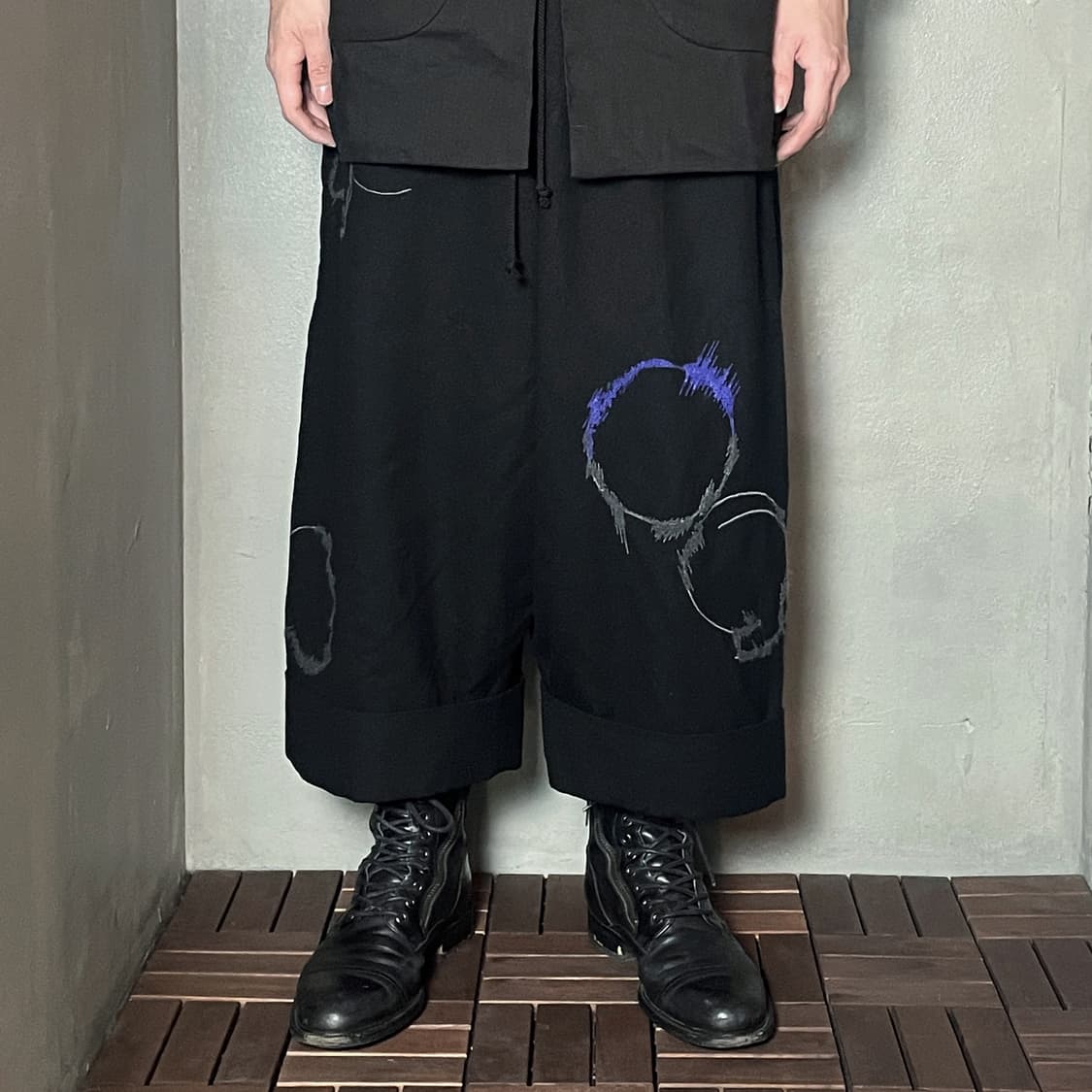 요지 야마모토 울 서클 자수 팬츠 상품이미지3