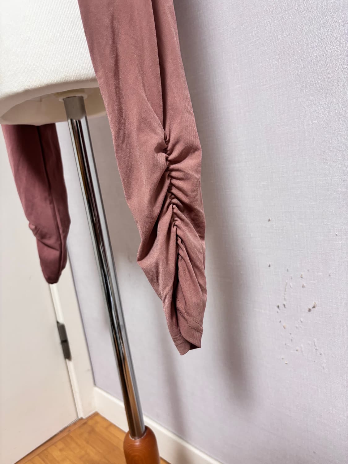 Badee 배디 셔링 티셔츠 탑 HALFTONE MESH SHIRRING 상품이미지2